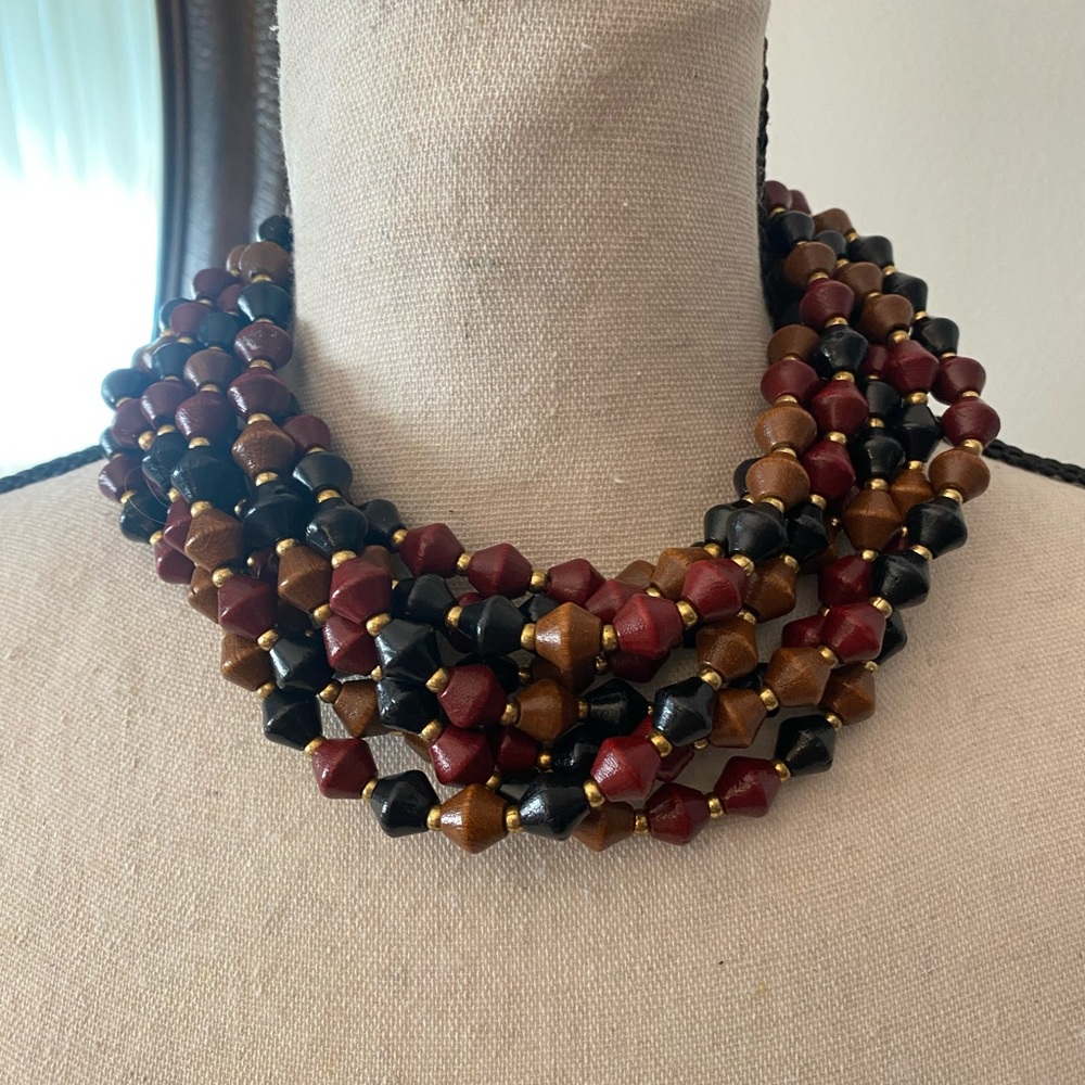Elegant Paisley Scarf with Beaded Necklace - Picture 10 of 10